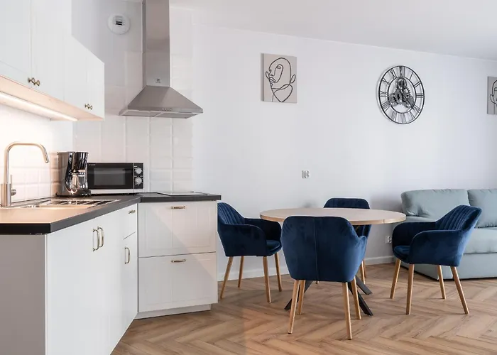 Rentplanet - Apartament Reja