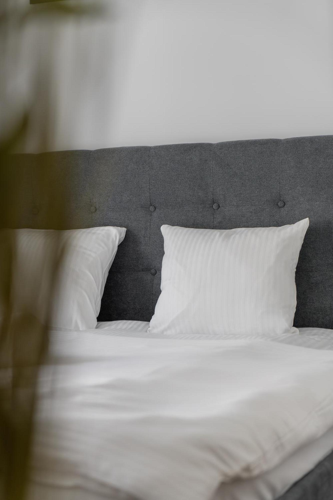 Rentplanet - Reja Apartament *