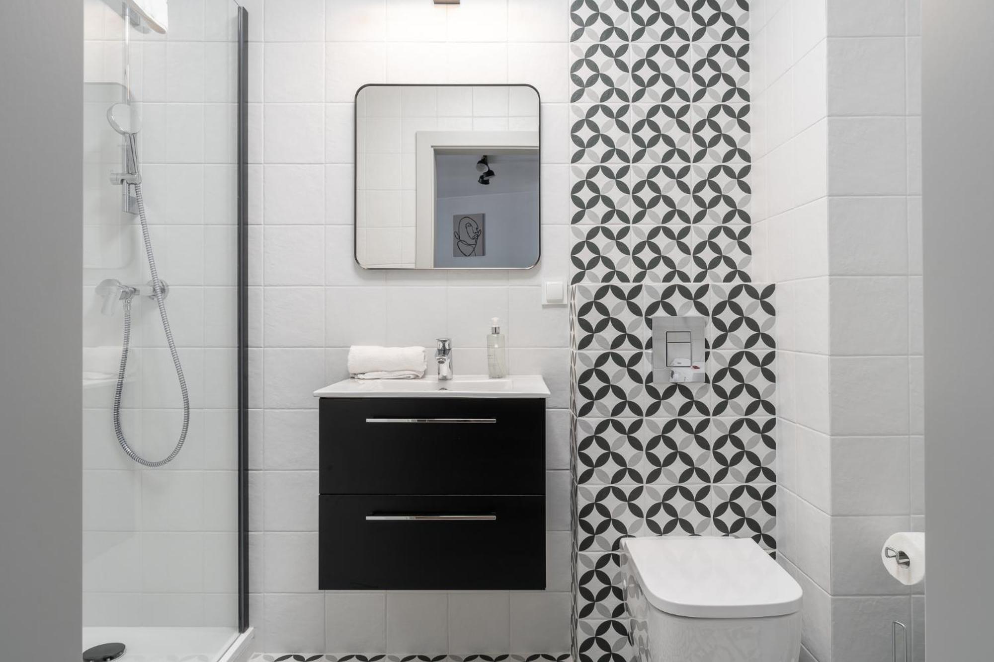 Rentplanet - Reja Apartament
