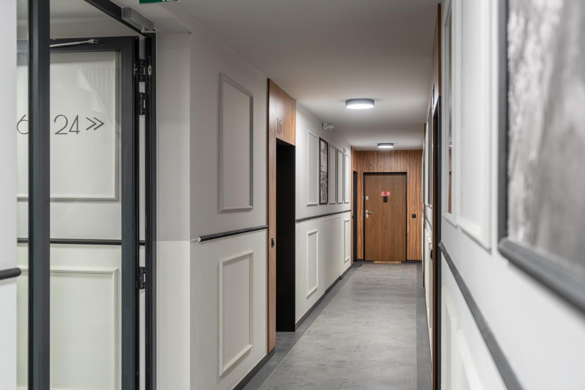 Rentplanet - Reja Apartament *